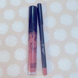 Kylie Cosmetics Velvet Lip Kit in Harmony